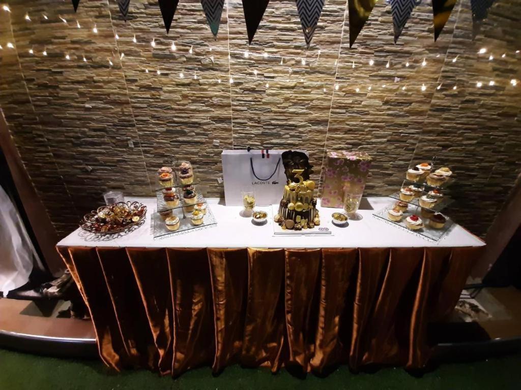 Le Parc Wangnang Hotel Фитсанулок Екстериор снимка